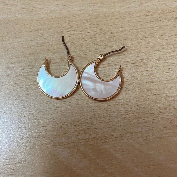 Loft Pearlized Hoop Earrings - Picture 3 of 3